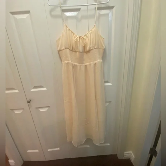 New Aritzia Wilfred Genoa Chiffon Smoke Slit Dress - Picture 4 of 10